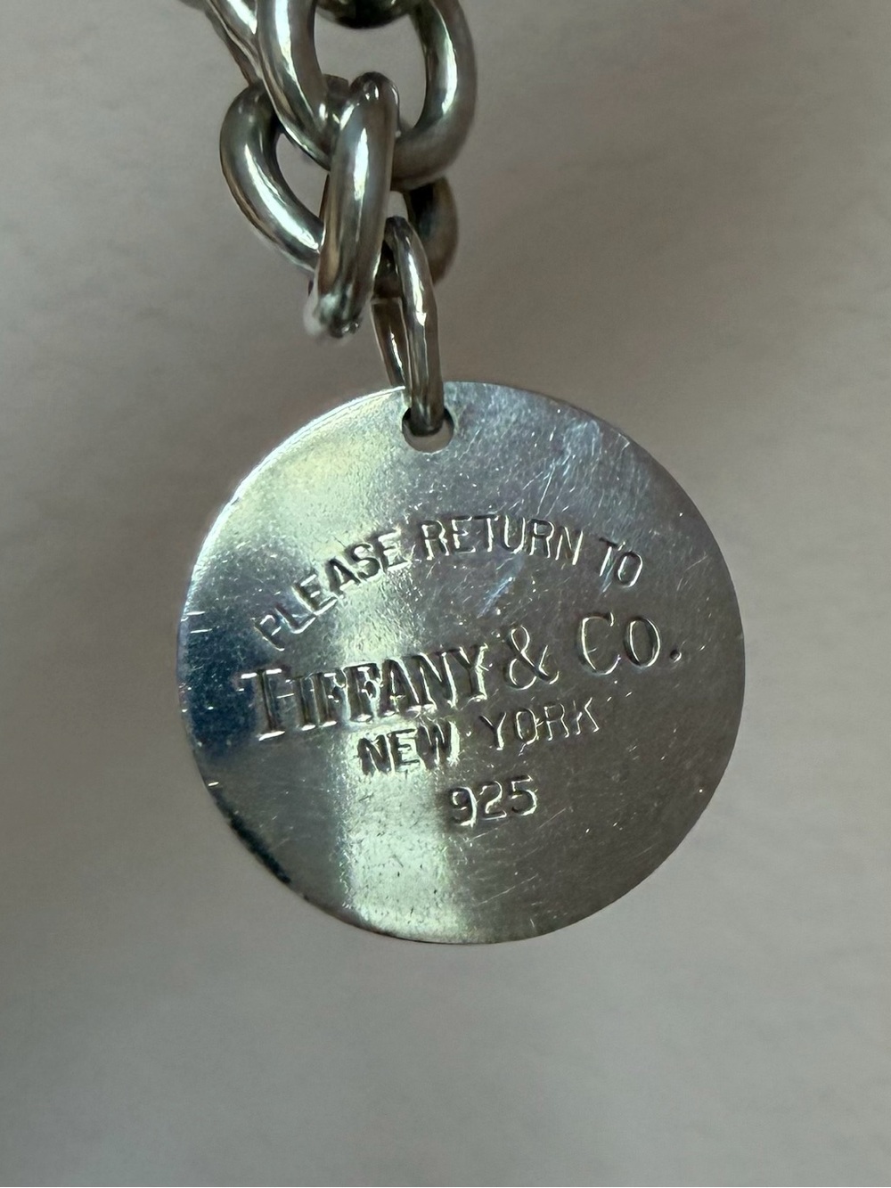 Tiffany & Co. Return to Tiffany Round Tag Bracelet - Picture 6 of 6